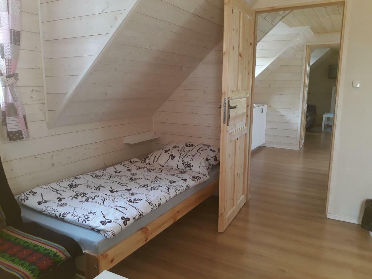 Siedlisko Swojskie Klimaty Trzescianka Exterior foto